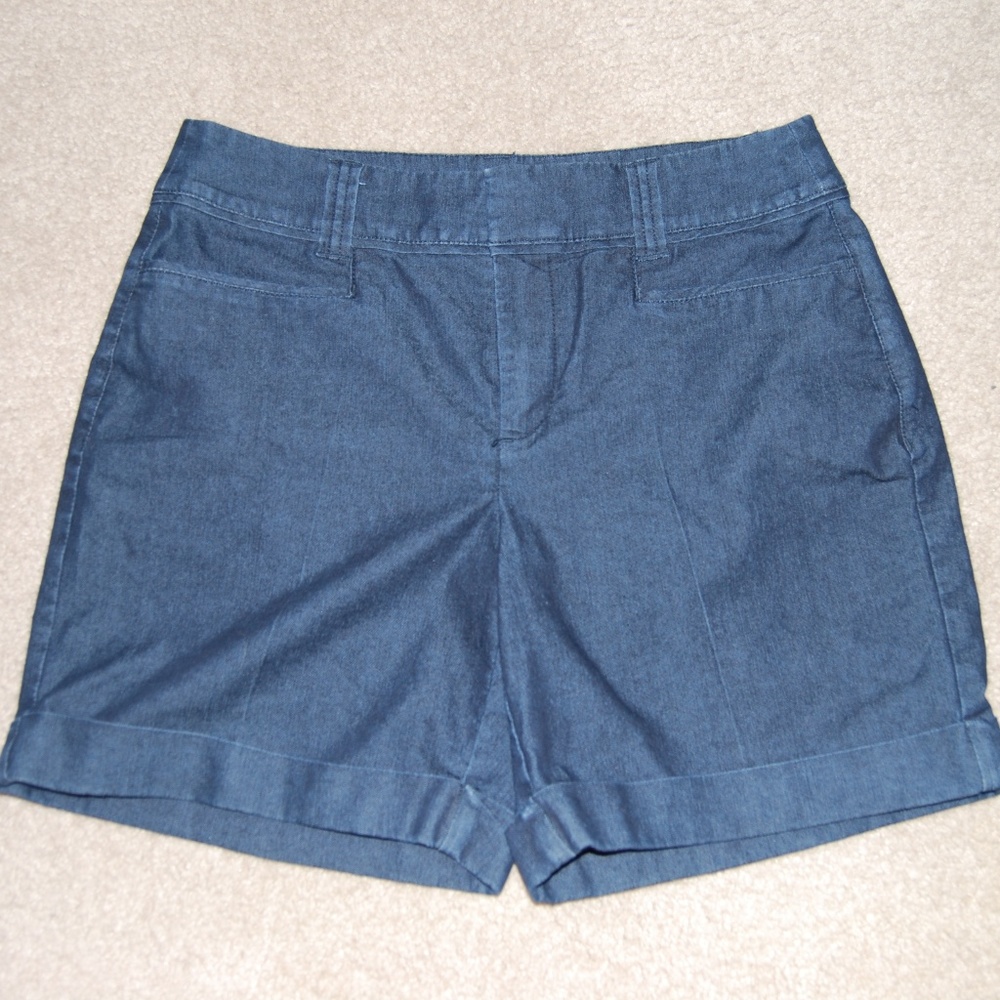 Christopher & Bank cute denim shorts